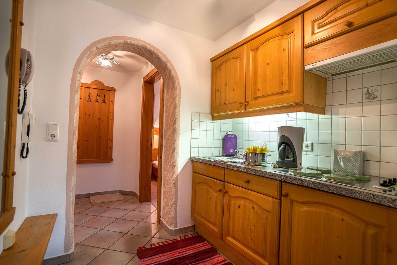 Haus Am Waldrand Appartement Leutasch Buitenkant foto